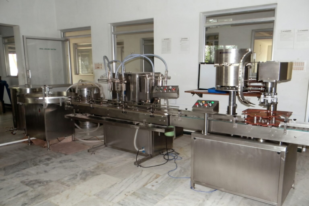 Fully Automatic Liquid Filling line​